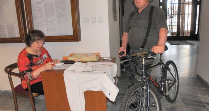 prvni-se-prodala-motorka.jpg